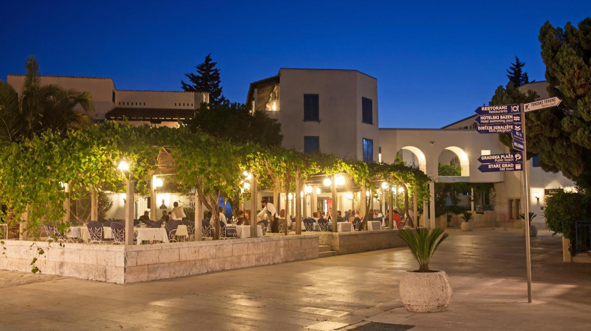 Hotel Slovenska Plaza Standard Budva Luaran gambar