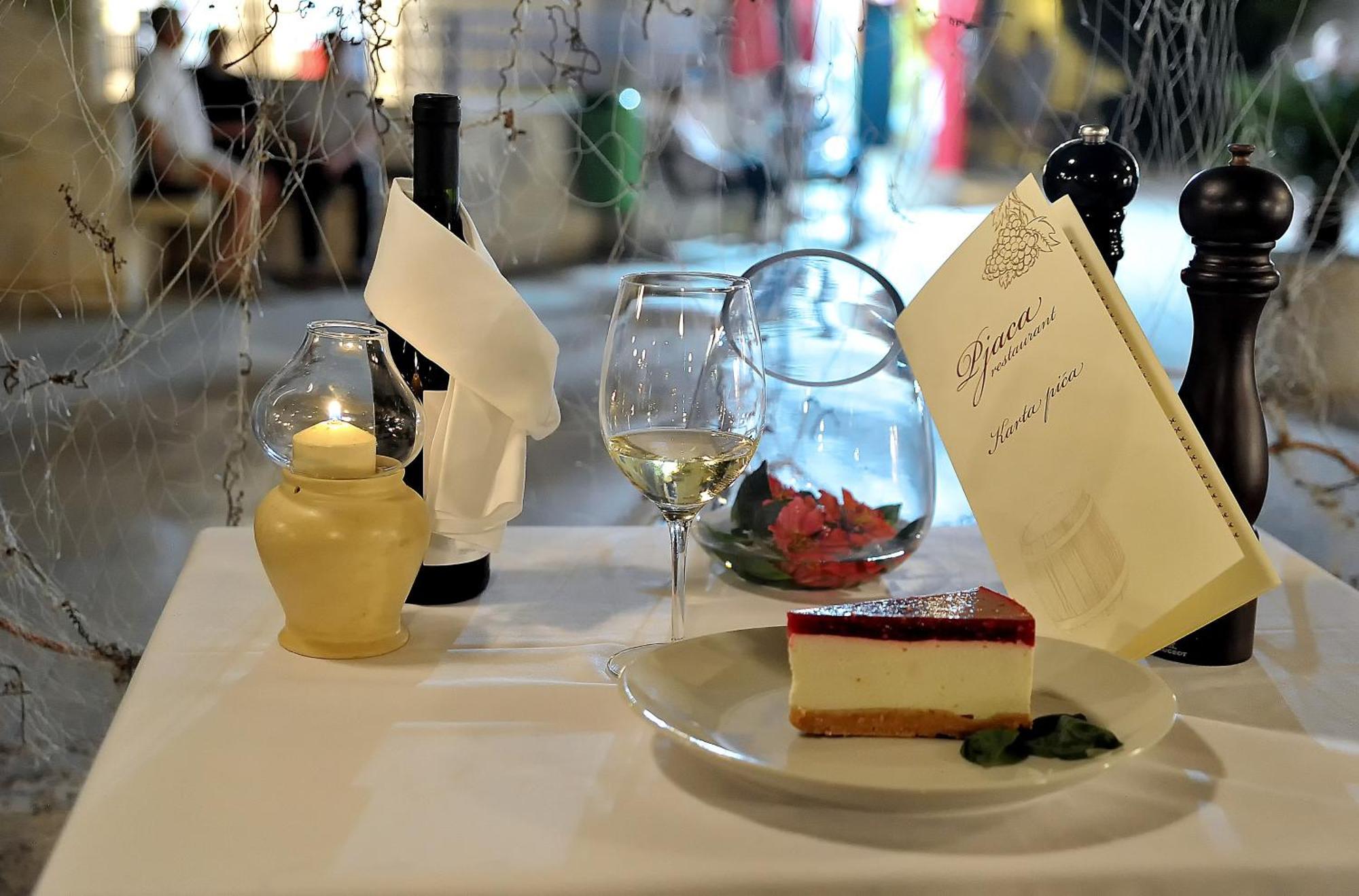 Hotel Slovenska Plaza Standard Budva Luaran gambar