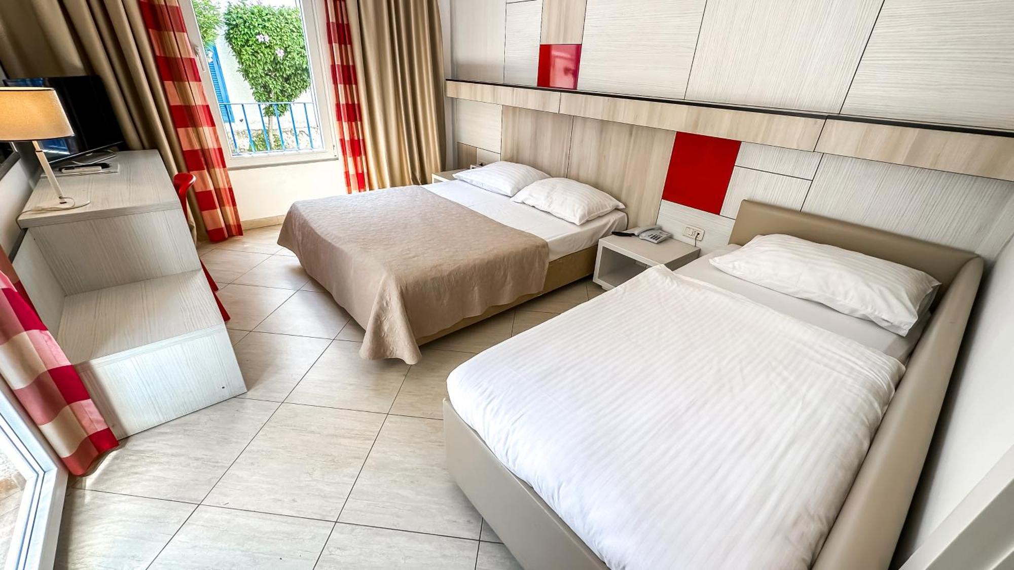 Hotel Slovenska Plaza Standard Budva Luaran gambar