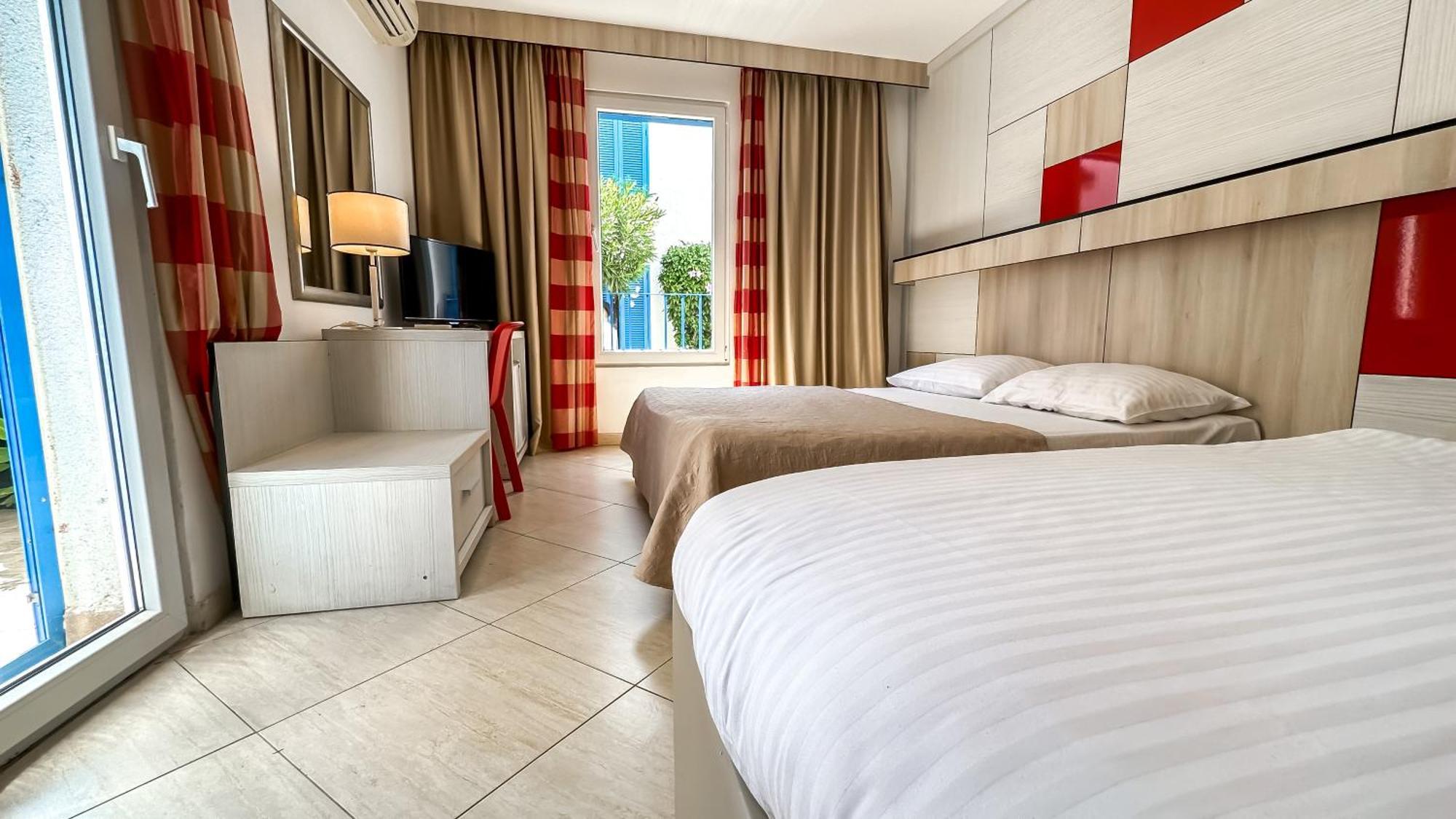 Hotel Slovenska Plaza Standard Budva Luaran gambar